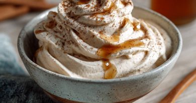 Zimt-Ahornsirup-Sahne