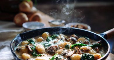 Gnocchi mit Pilzen und Spinat
