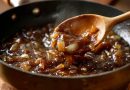 Braune Zwiebelsauce