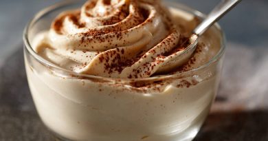 Cremiges Kaffee-Amaretto-Dessert