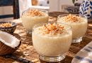 Kokos-Vanillepudding in Dessertgläsern