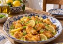 Lemon Chicken mit Zitronensauce – angerichtetes Gericht