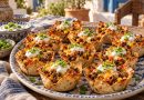 Mini-Taco-Cups mit Hackfleisch, Käse und Sour Cream